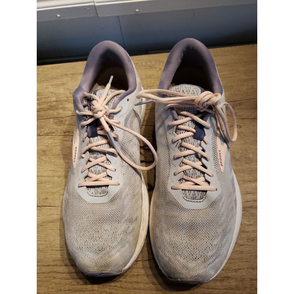 Brooks Womens Ravenna 10 1202861B110 Gray Running Shoes Sneakers Size 11 B